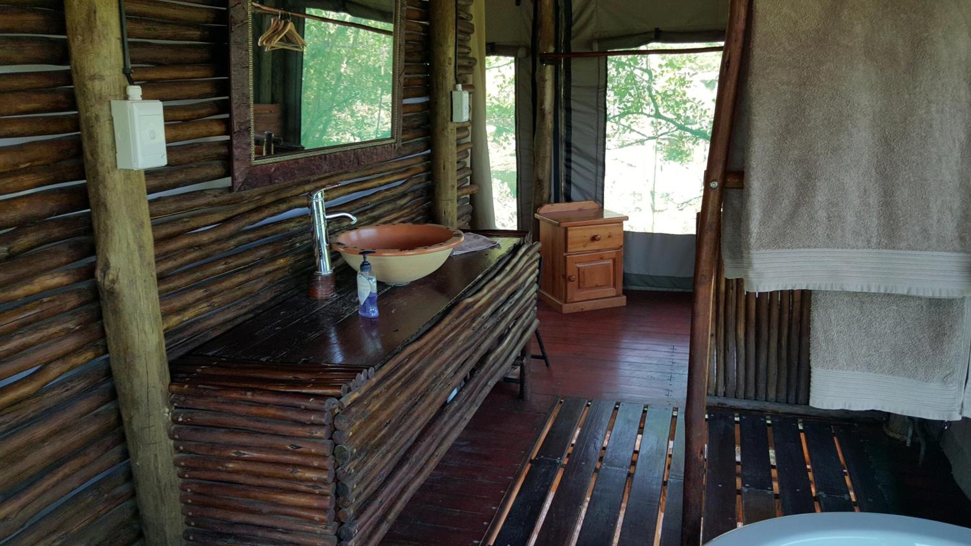 Muweti Bush Lodge Grietjie Game Reserve Room photo