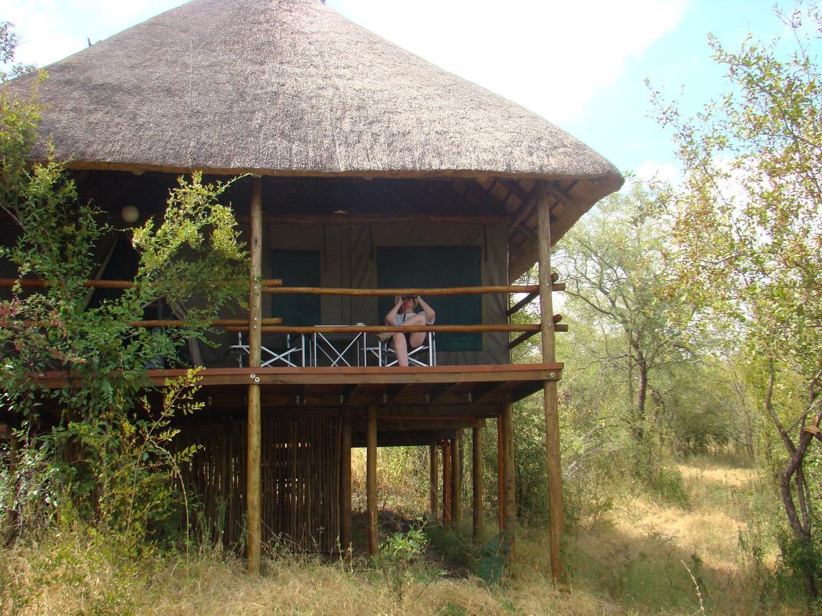 Muweti Bush Lodge Grietjie Game Reserve Exterior photo